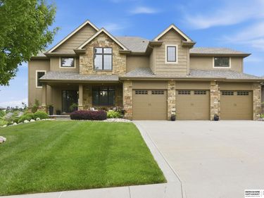 3114 N 193rd Street , Omaha, NE 68022