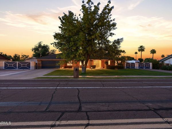 54 W CARVER Road, Tempe, AZ 85284