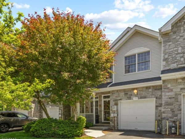 103 Emily Pl, Parsippany-Troy Hills, NJ 07054