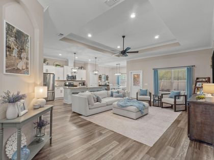 9073 E River Drive Navarre, FL 32566