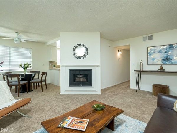 26794 Claudette, Unit 341, Canyon Country, CA 91351