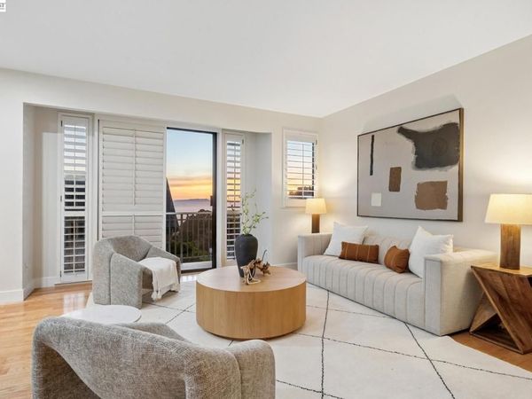 41 Spyglass Hill, Oakland, CA 94618