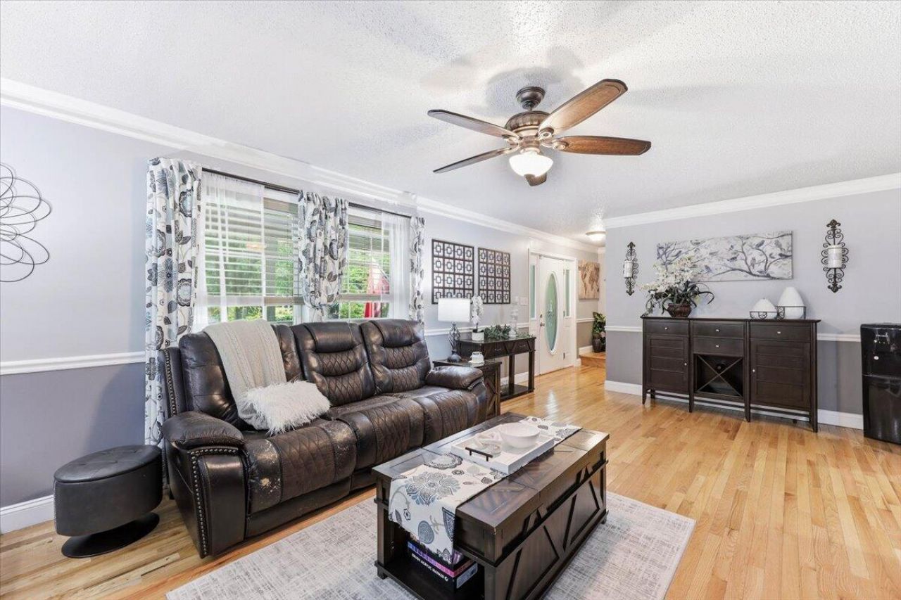 194 Pecan Drive Photo 14