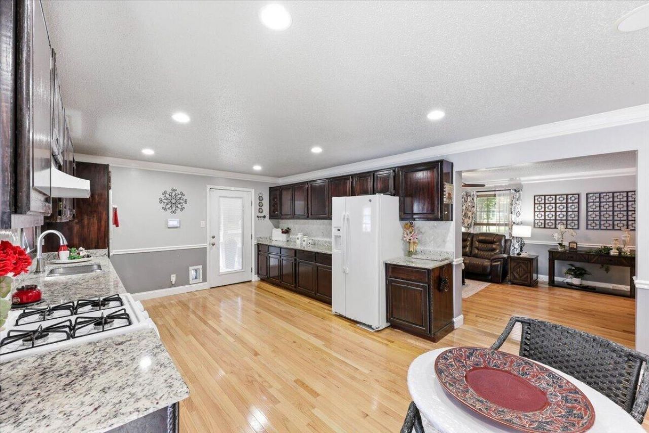 194 Pecan Drive Photo 18