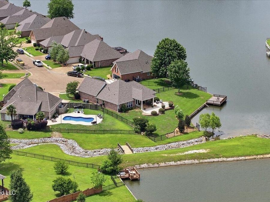 Property Image 61
