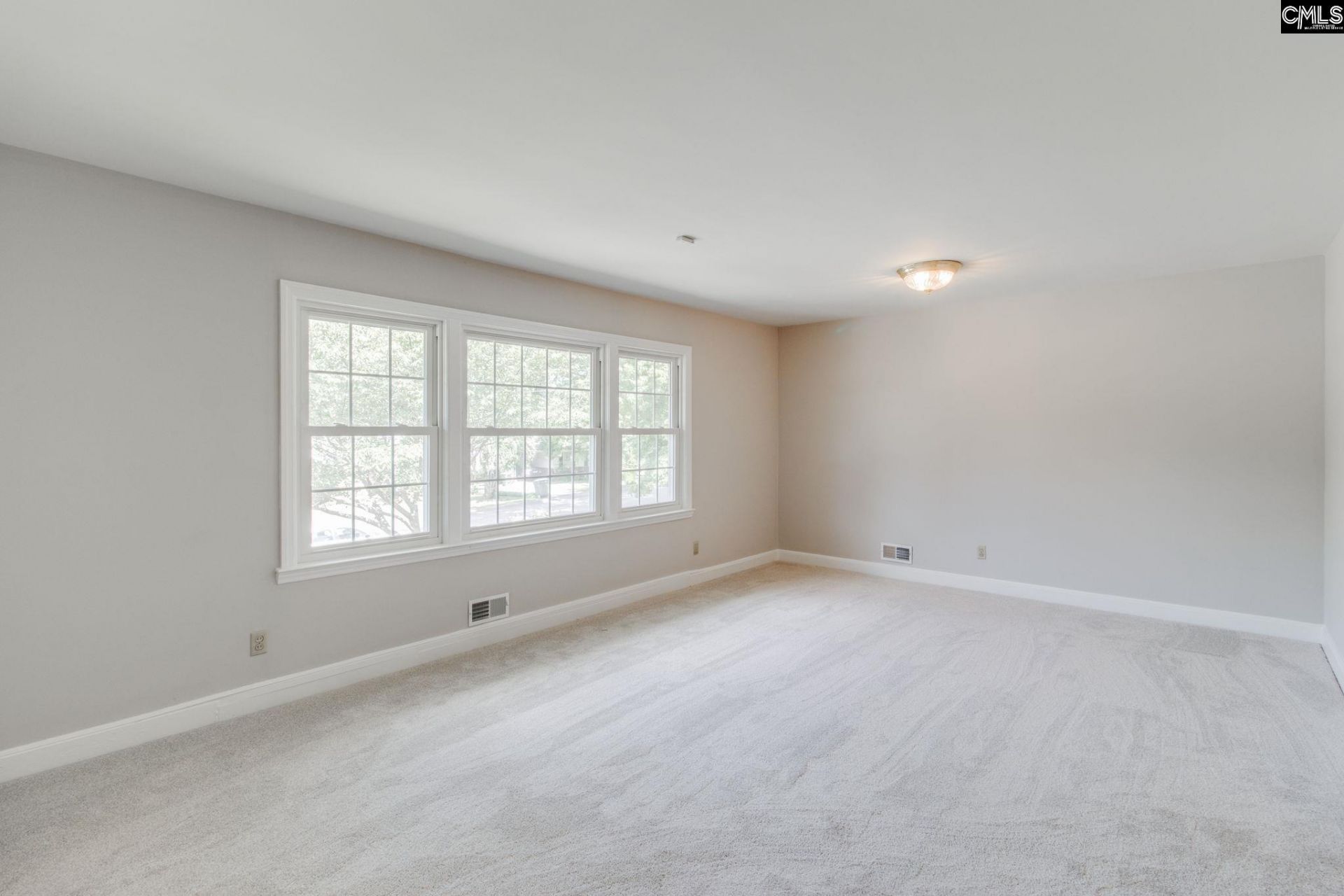 1802 Fairhaven Drive  Photo 6