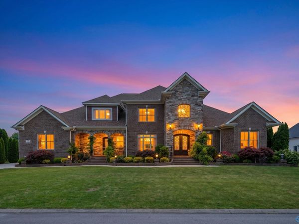 6 Lake Forest Blvd, Huntsville, AL 35824