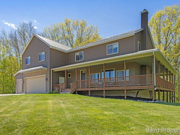 197 Leonard Street NW, Grand Rapids, MI 49534
