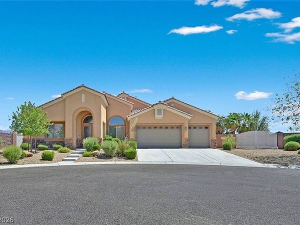 8370 Helena Avenue, Las Vegas, NV 89129