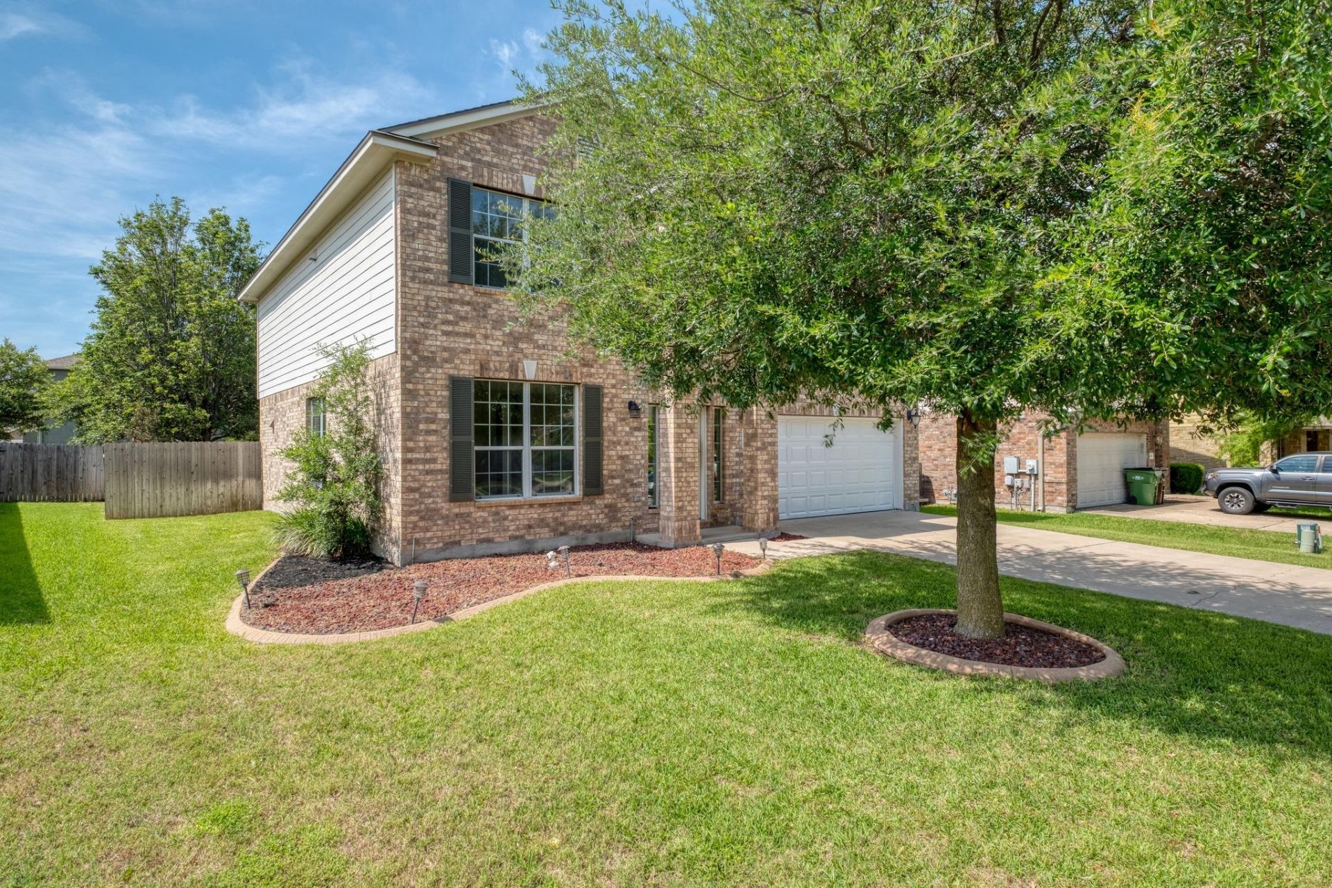 106 Justin Leonard Dr, Round Rock, TX 78664 Main Photo