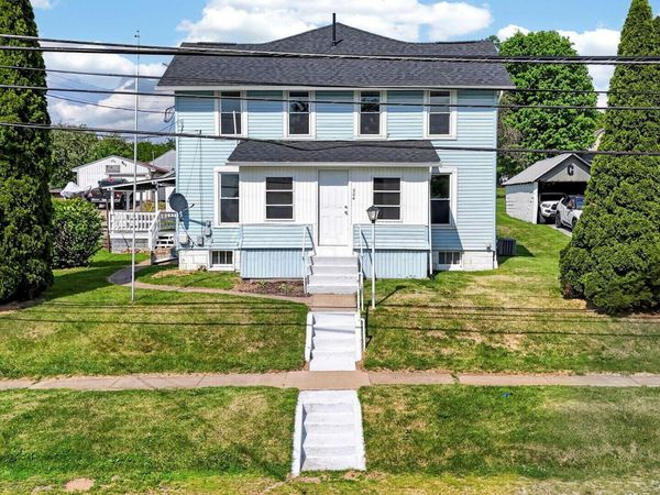 204 N Market Street , Somerset, OH 43783