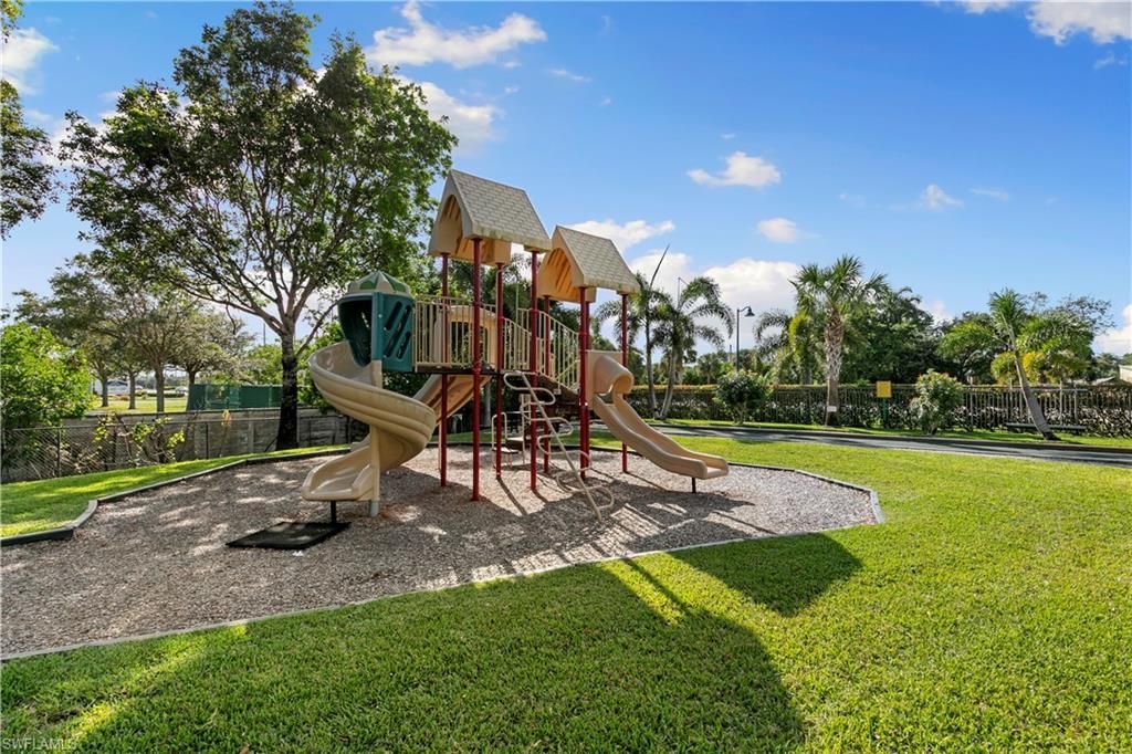 12920 Positano Cir, Unit 306, Naples, FL 34105 Photo