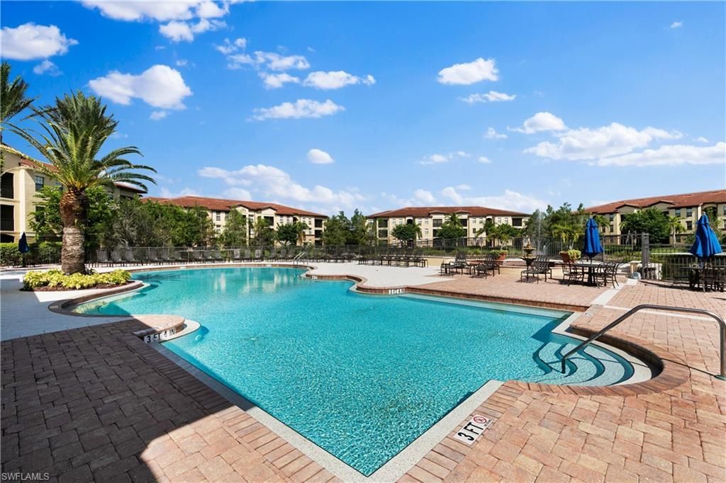 12920 Positano Cir, Unit 306, Naples, FL 34105 Photo