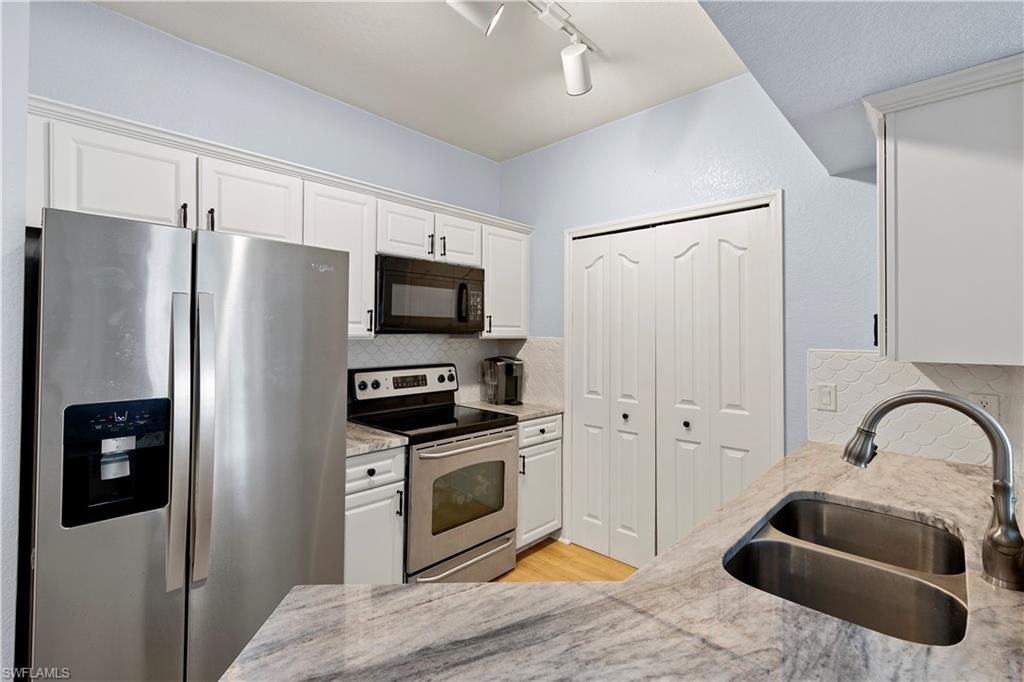 12920 Positano Cir, Unit 306, Naples, FL 34105 Photo