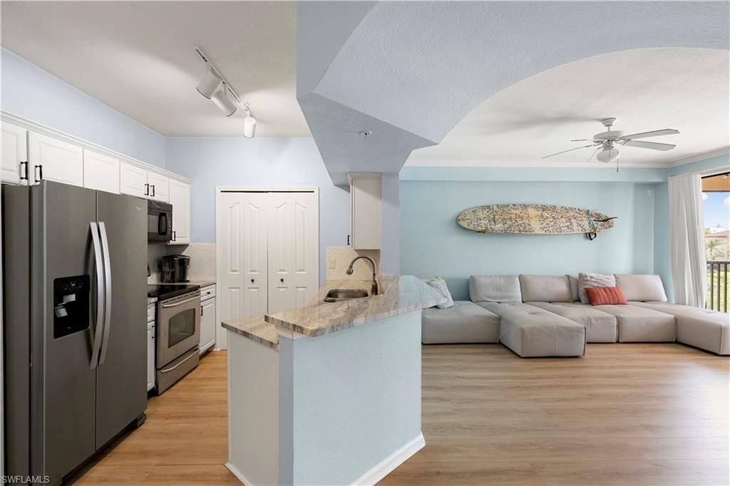 12920 Positano Cir, Unit 306, Naples, FL 34105 Photo
