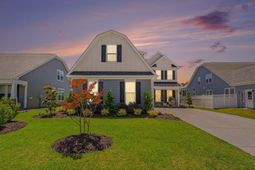 272 Starlit Way photo 4