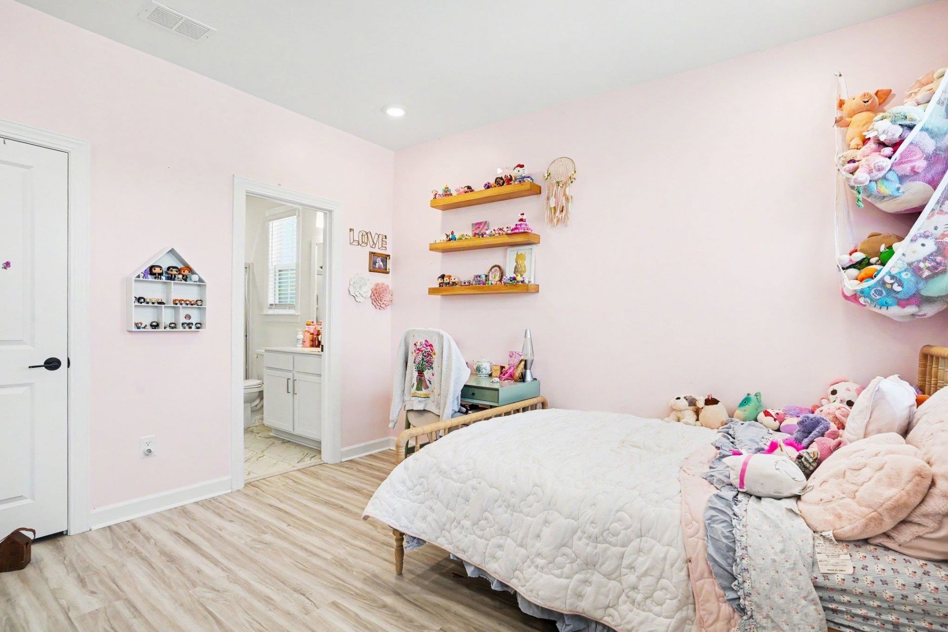 272 Starlit Way Photo 34