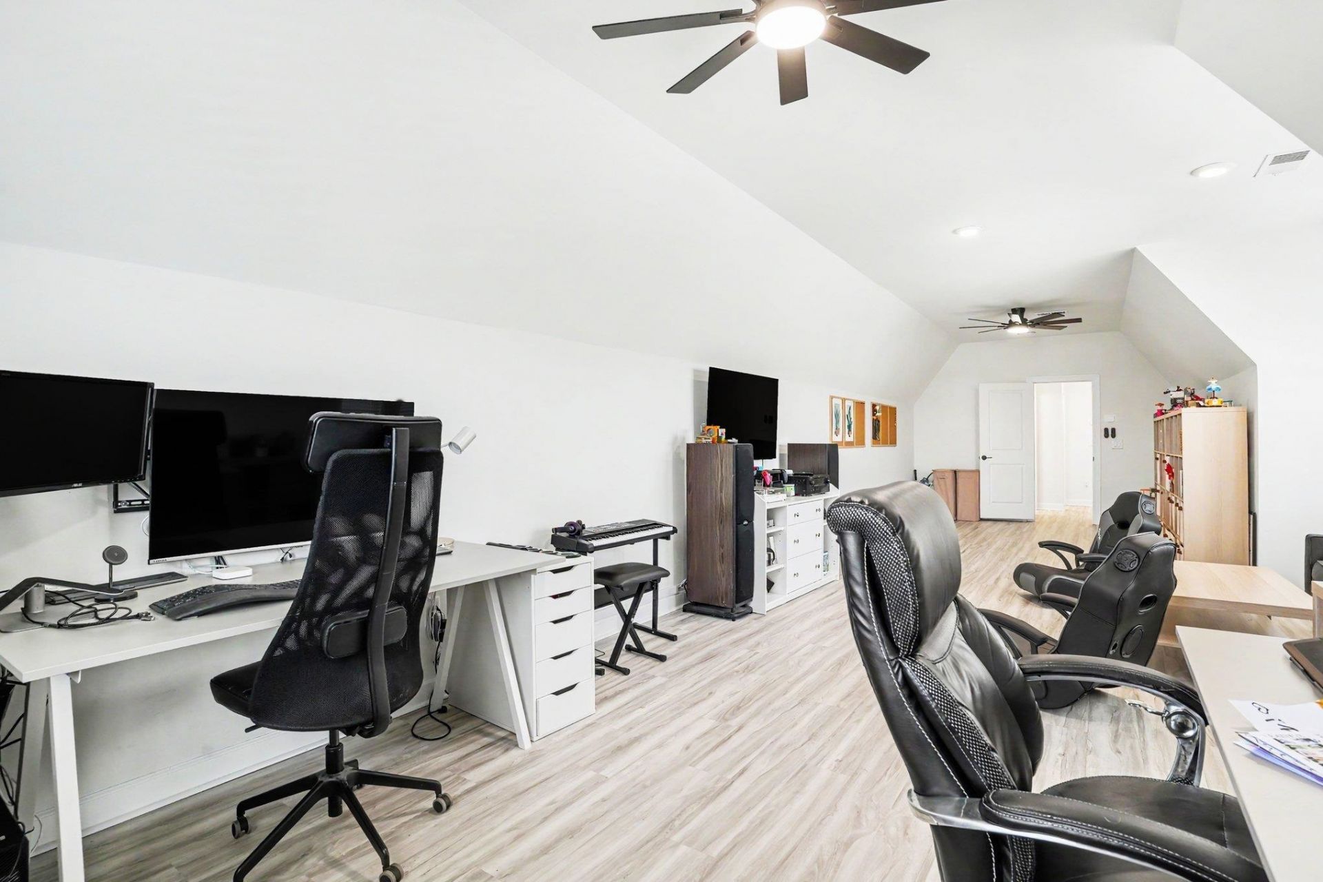 272 Starlit Way Photo 37
