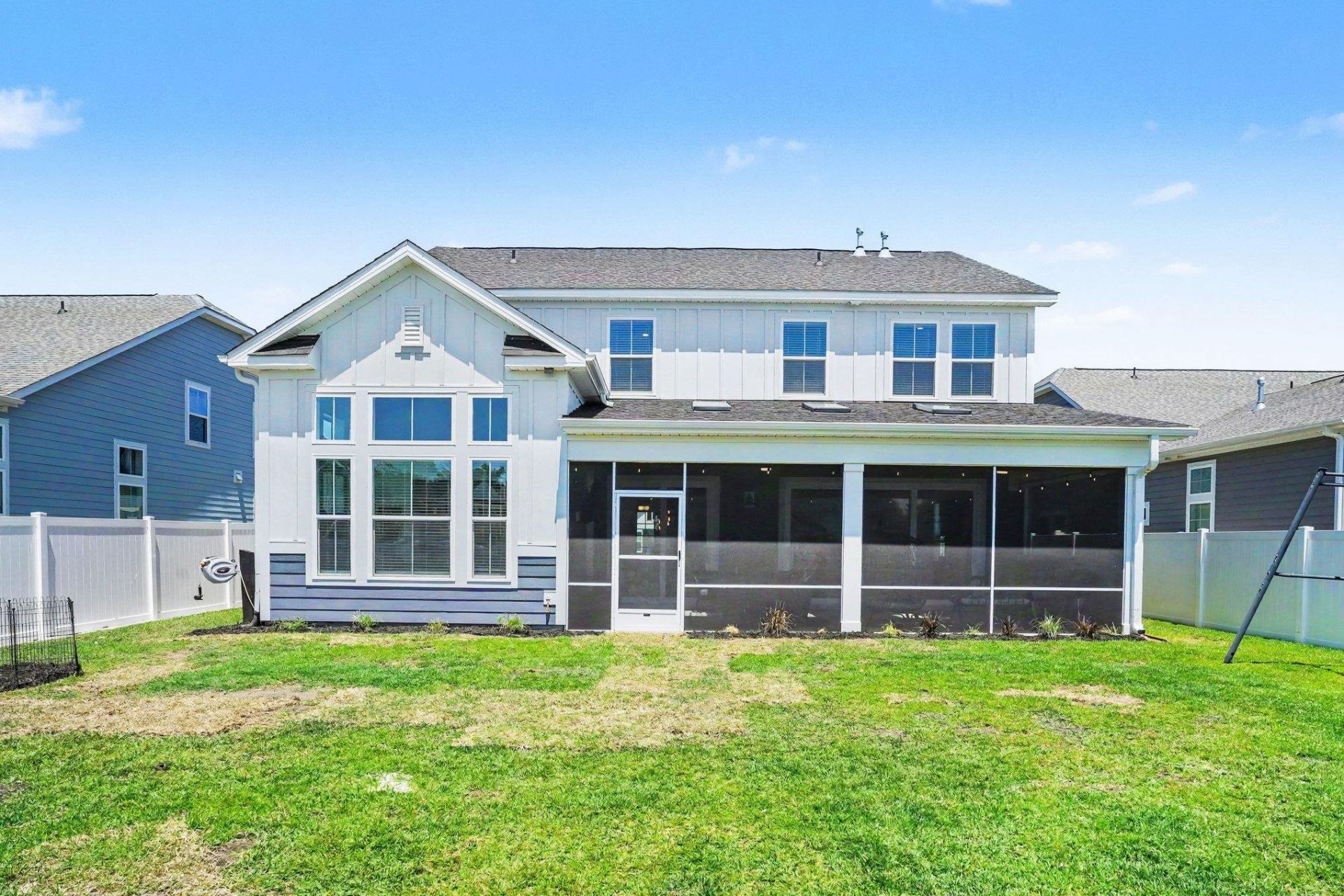 272 Starlit Way Photo 43