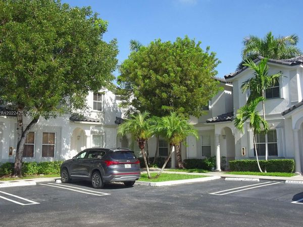 5460 NW 107th Ave, Unit 115, Doral, FL 33178