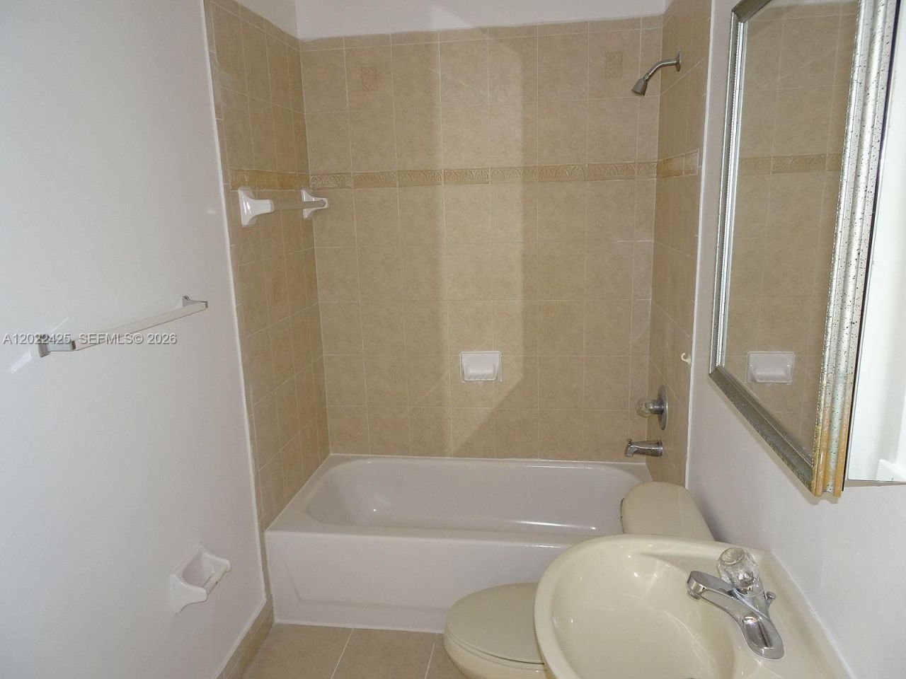 5460 NW 107th Ave, Unit 115, Doral, FL 33178 Photo