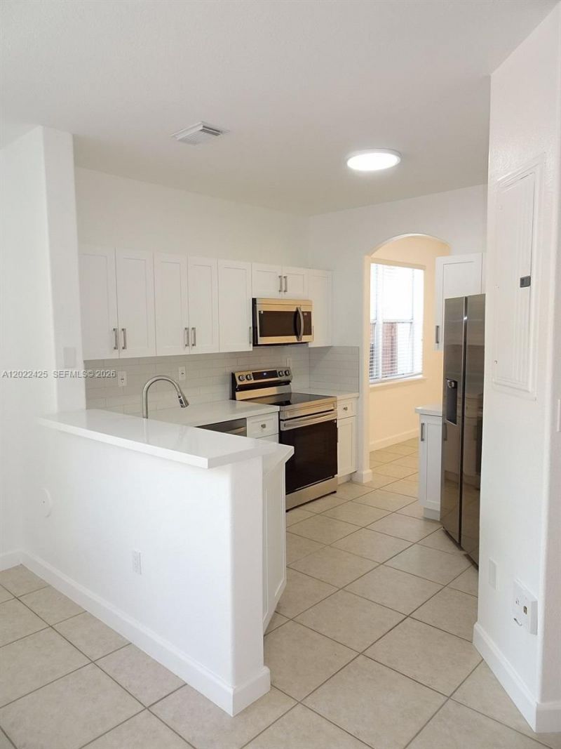 5460 NW 107th Ave, Unit 115, Doral, FL 33178 Photo