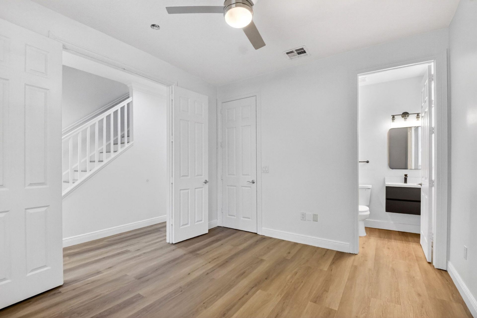 2502 N Dixie Highway, Unit 32, Lake Worth Beach, FL 33460 Photo
