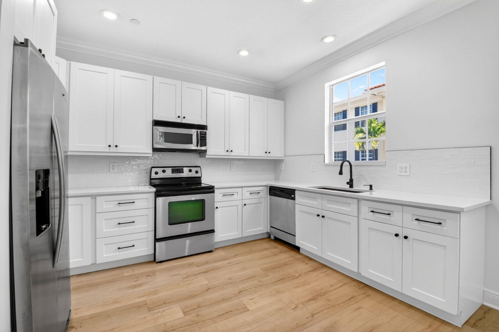 2502 N Dixie Highway, Unit 32, Lake Worth Beach, FL 33460 Photo