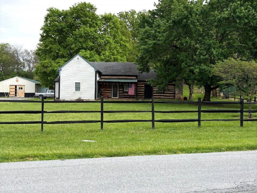 592 Willingham Road, Charles Town, WV 25414 Main Photo