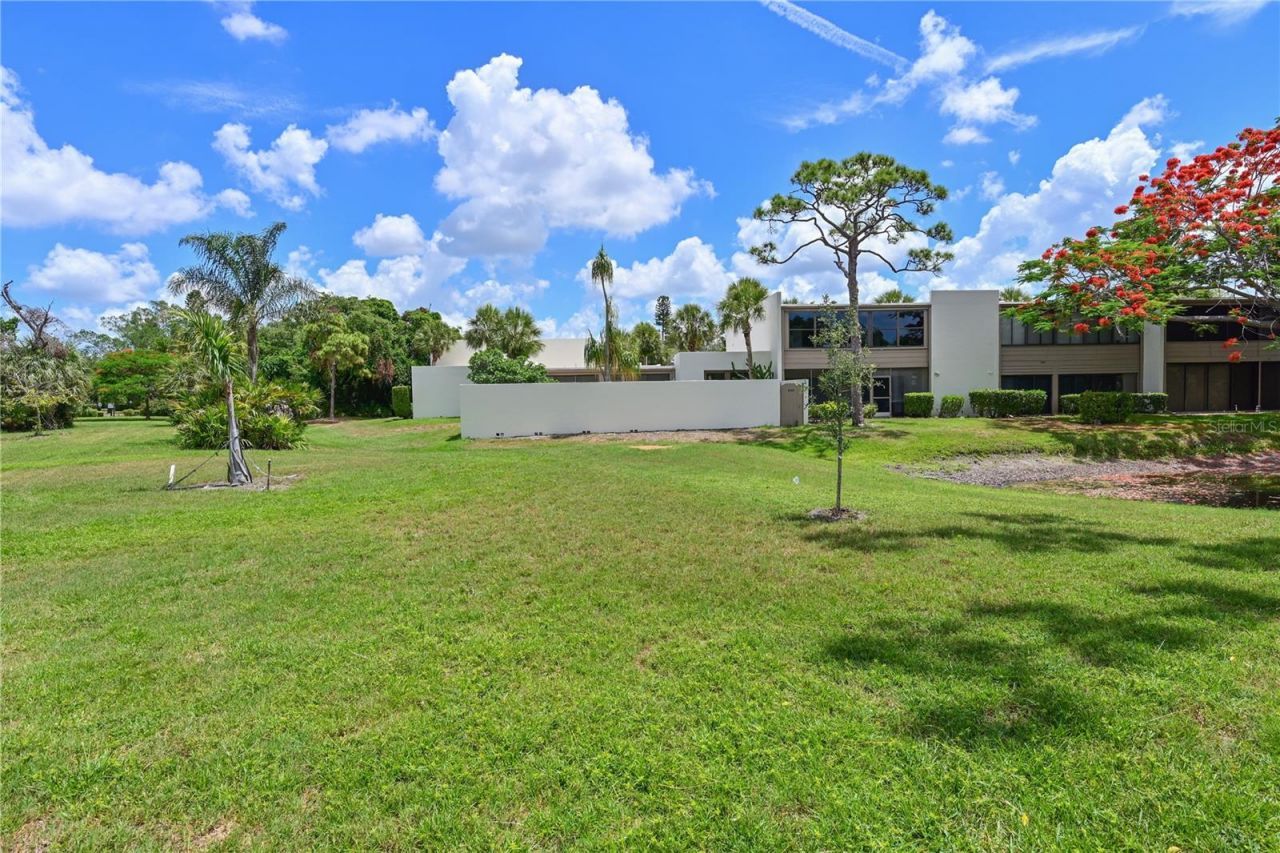 609 Woodlawn Drive, Bradenton, FL 34210 Photo