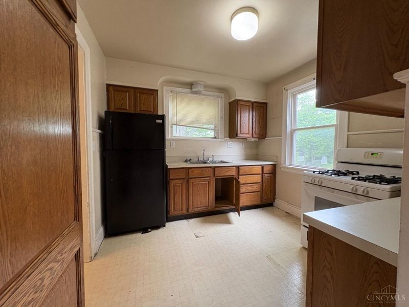 1083 Benz Avenue, Cincinnati, OH 45238 Photo 3