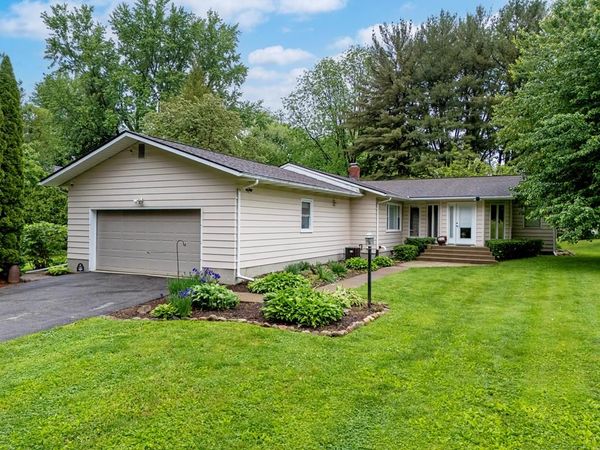 107 Youngs Terrace, Loudonville, OH 44842