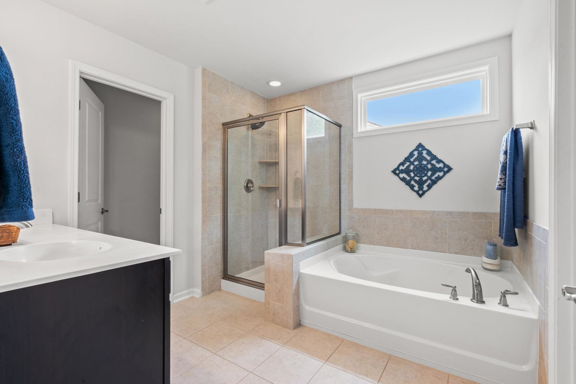 4052 Alvina Way Photo 15