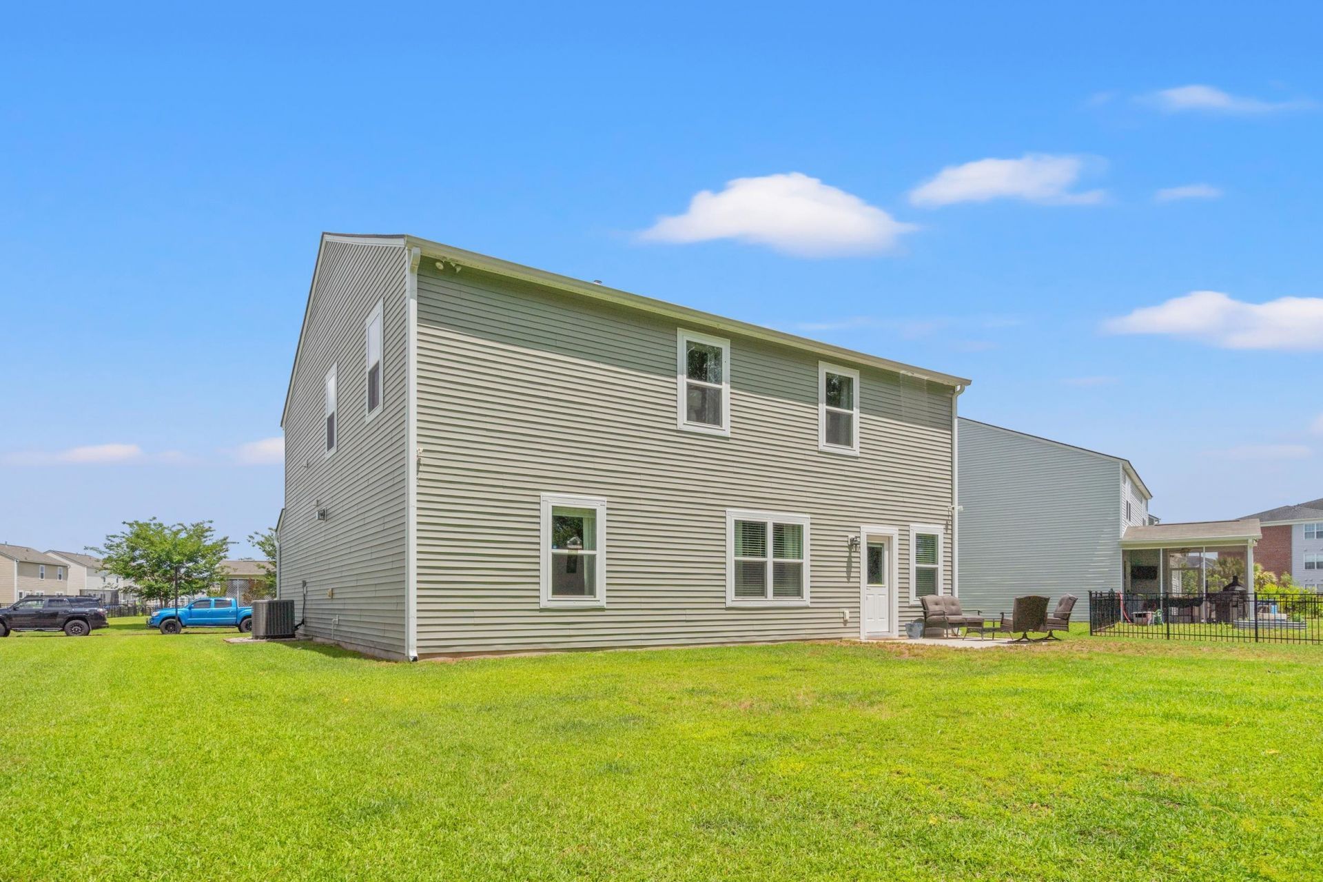 4052 Alvina Way Photo 31
