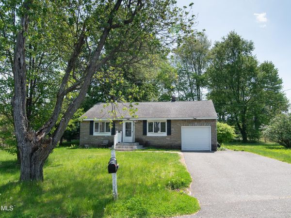 6 Tennessee Avenue, Albany, NY 12205
