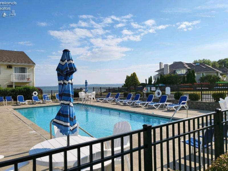 459 N Lake Pine, Unit 2, Marblehead, OH 43440 Photo 15