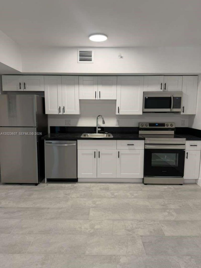 147 NW 59th St, Unit 203, Miami, FL 33127 Photo