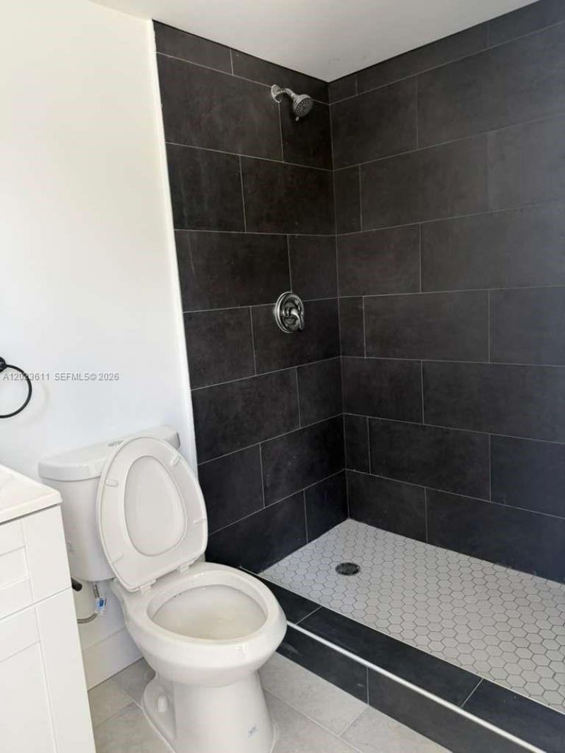 147 NW 59th St, Unit 204, Miami, FL 33127 Photo