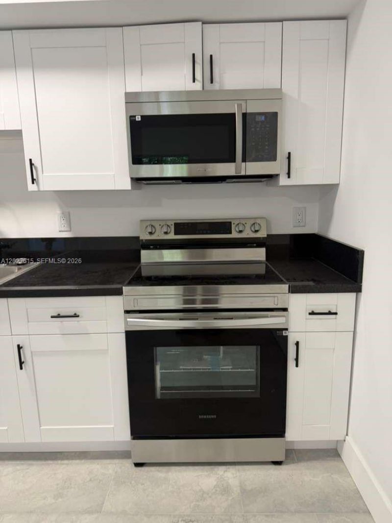 147 NW 59th St, Unit 302, Miami, FL 33127 Photo