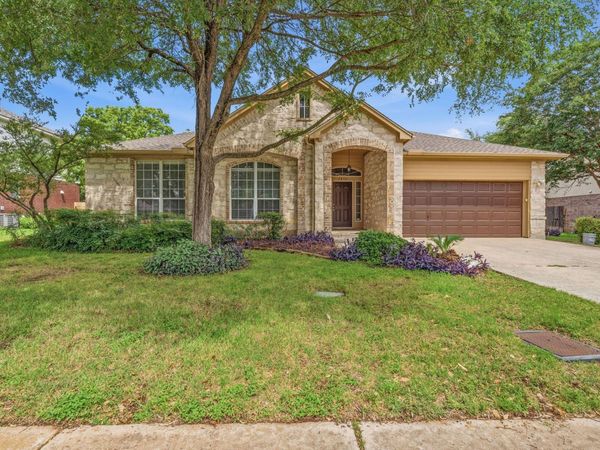 4036 Barlow DR, Round Rock, TX 78681