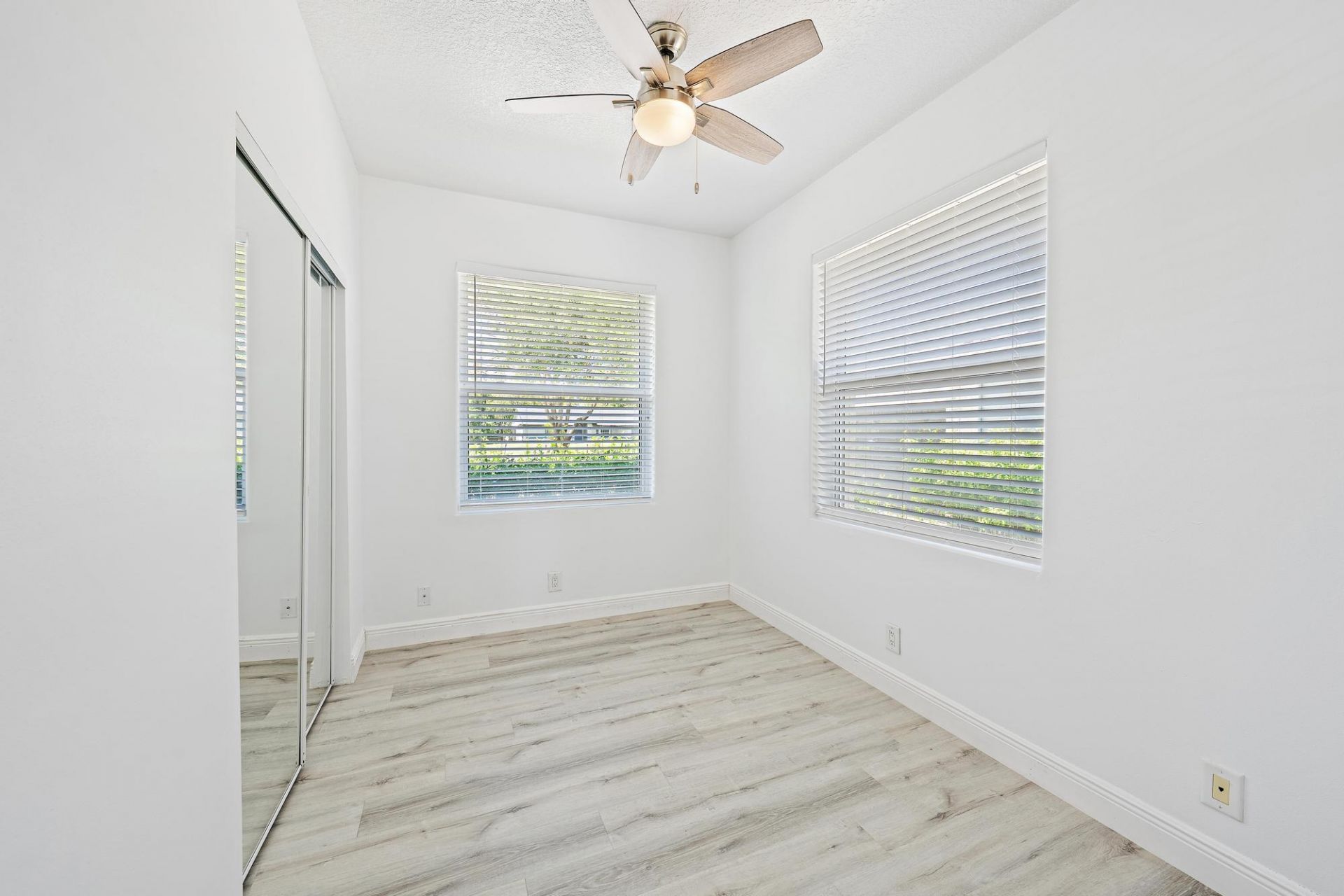 13928 N 82nd Ln Lane N, The Acreage, FL 33412 Photo