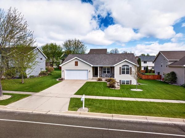 3152 W Main Street, Sun Prairie, WI 53590