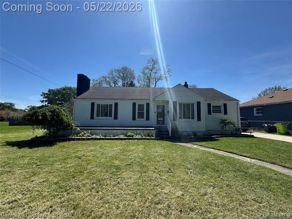 28331 Seneca Street, Flat Rock, MI 48134