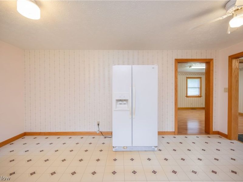 1041 Prentice Road NW, Warren, OH 44481 Photo 13