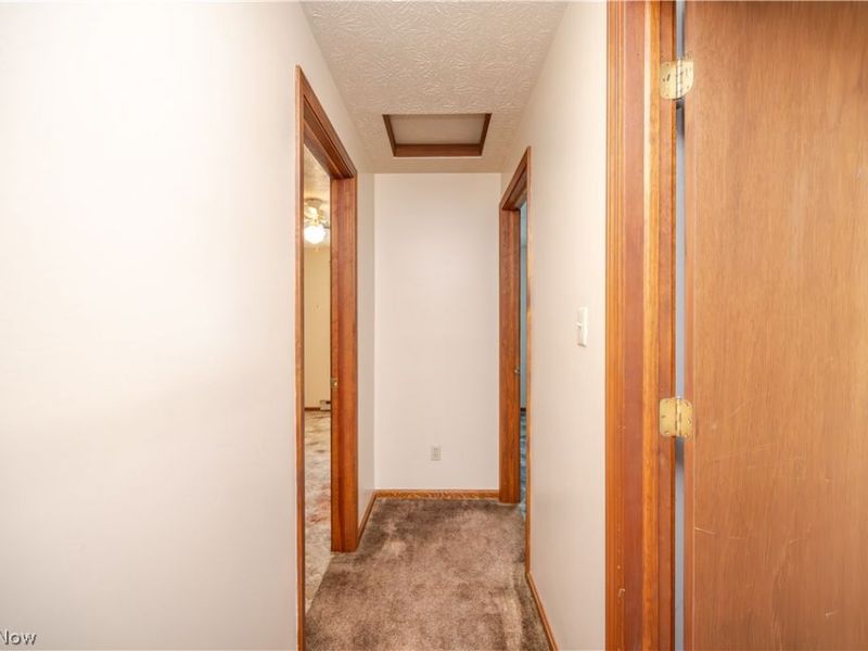 1041 Prentice Road NW, Warren, OH 44481 Photo 22