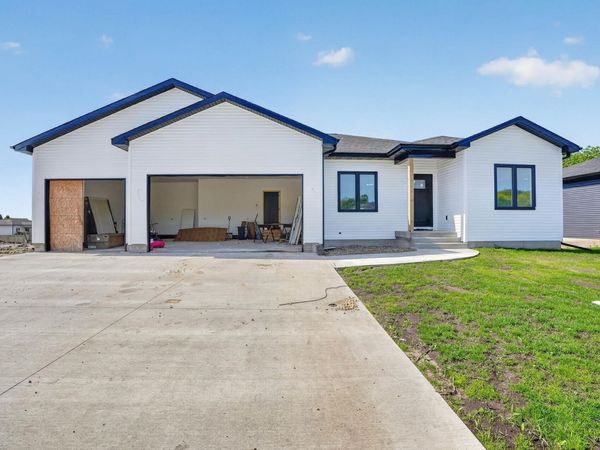 524 Sands Avenue, Janesville, IA 50647