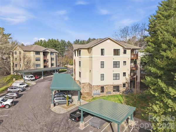 155 Gateway Drive , Unit 101, Boone, NC 28607