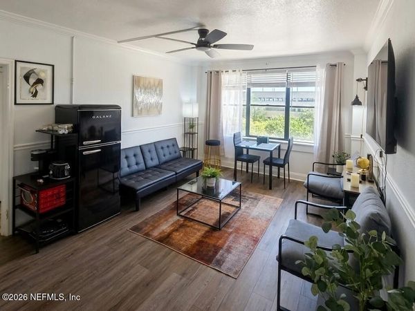 311 W ASHLEY Street, Unit 305, Jacksonville, FL 32202