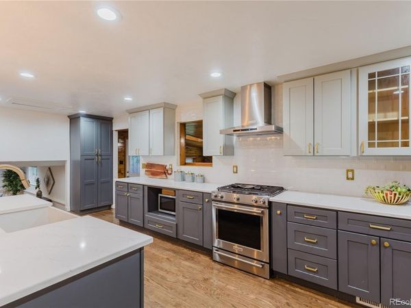 13836 W 68th Avenue, Arvada, CO 80004