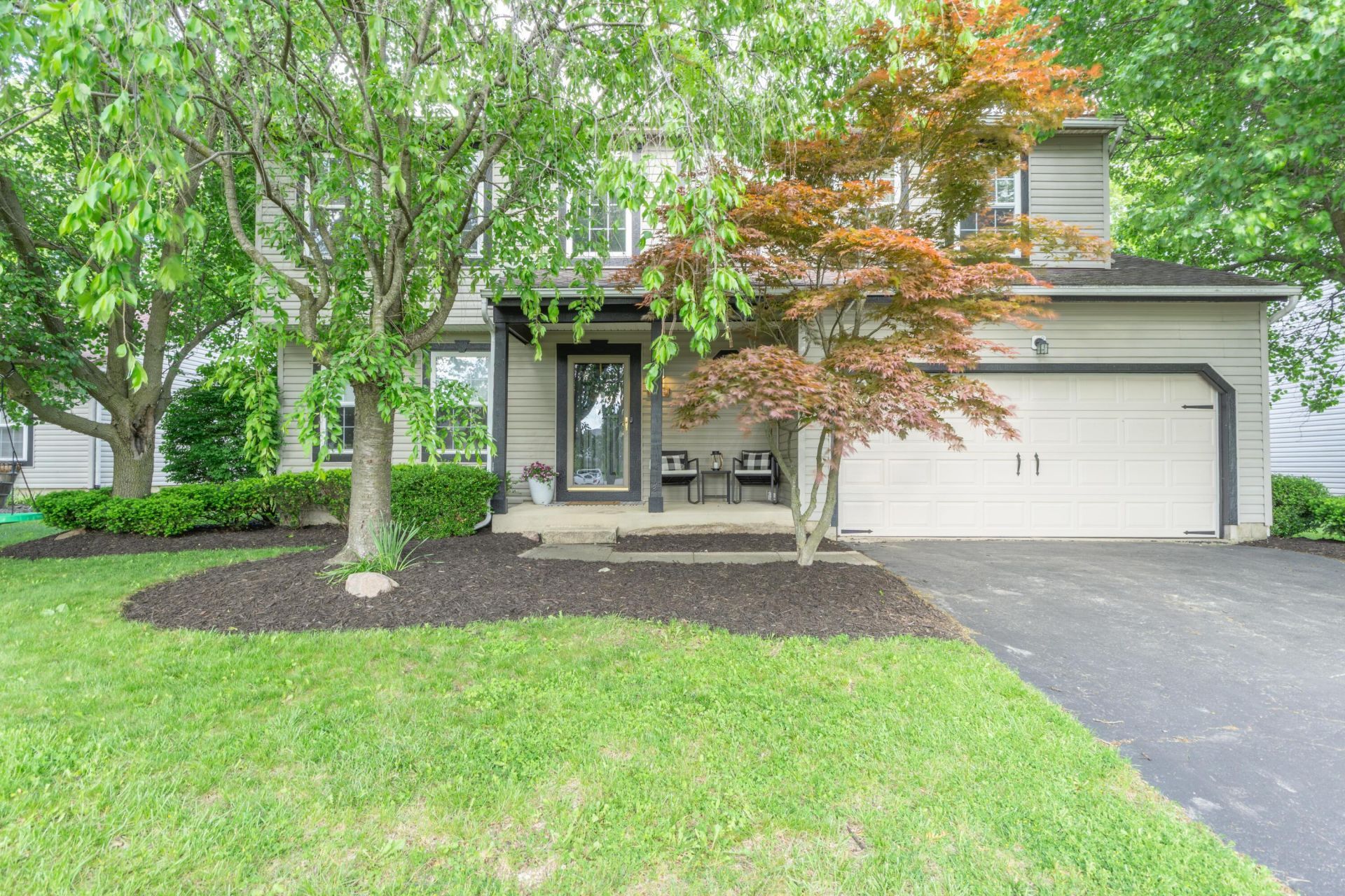 160 Kettering Bend , Delaware, OH 43015 Main Photo